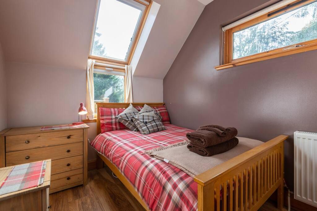 The Beeches Studio, Highlands Of Scotland Newtonmore Esterno foto