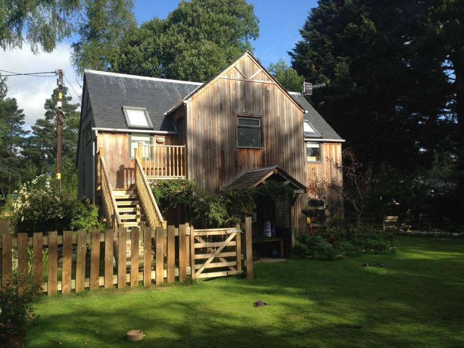 The Beeches Studio, Highlands Of Scotland Newtonmore Esterno foto